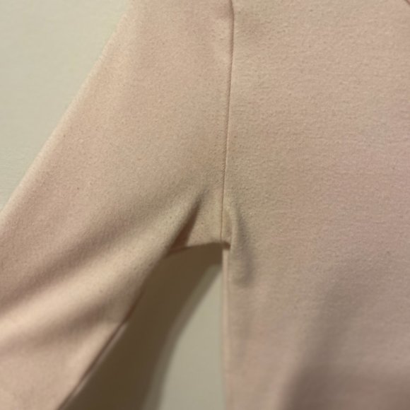 aritzia light pink button up - Picture 3 of 5